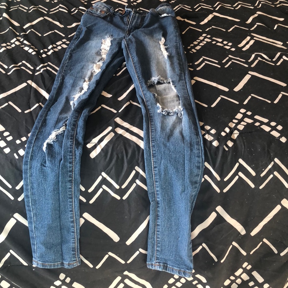 Dark wash high waisted ripped jeans